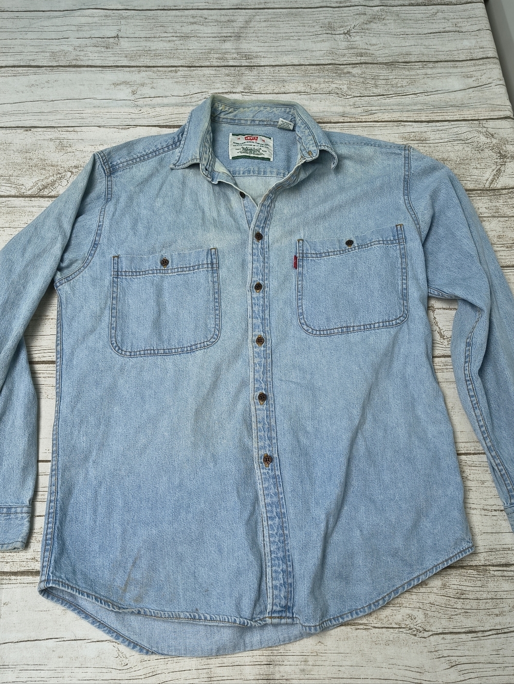 Vintage Levis Denim Button Up Long Sleeve Shirt Size Medium